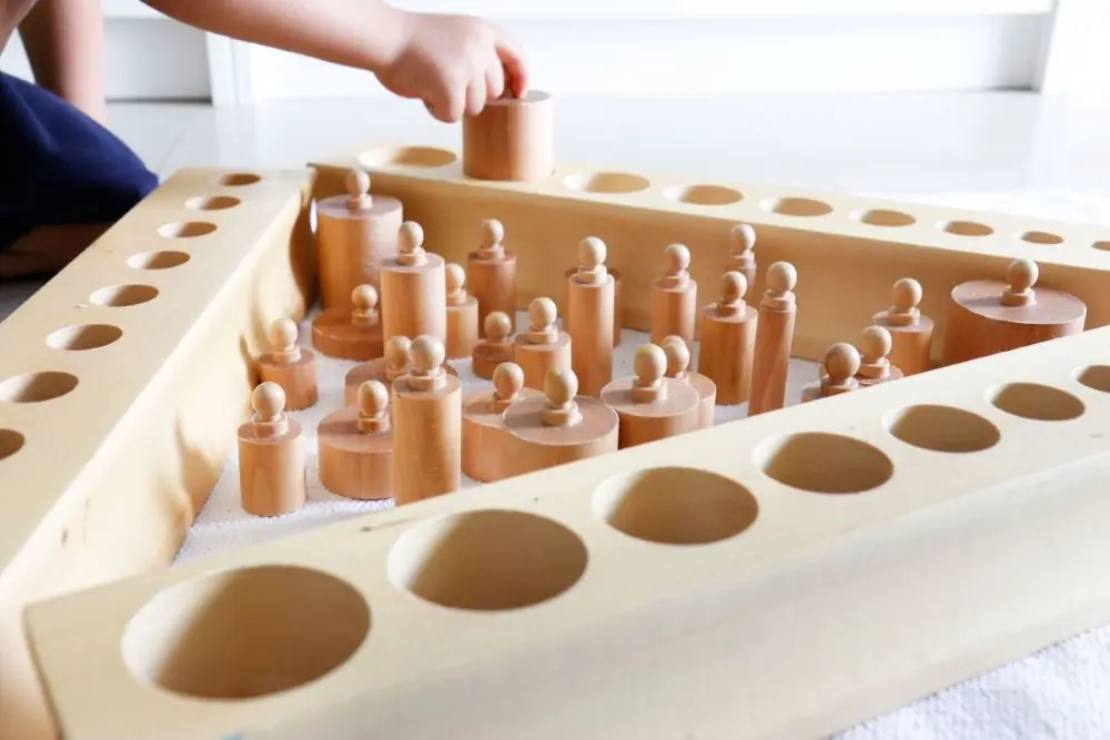 cilindros material montessori
