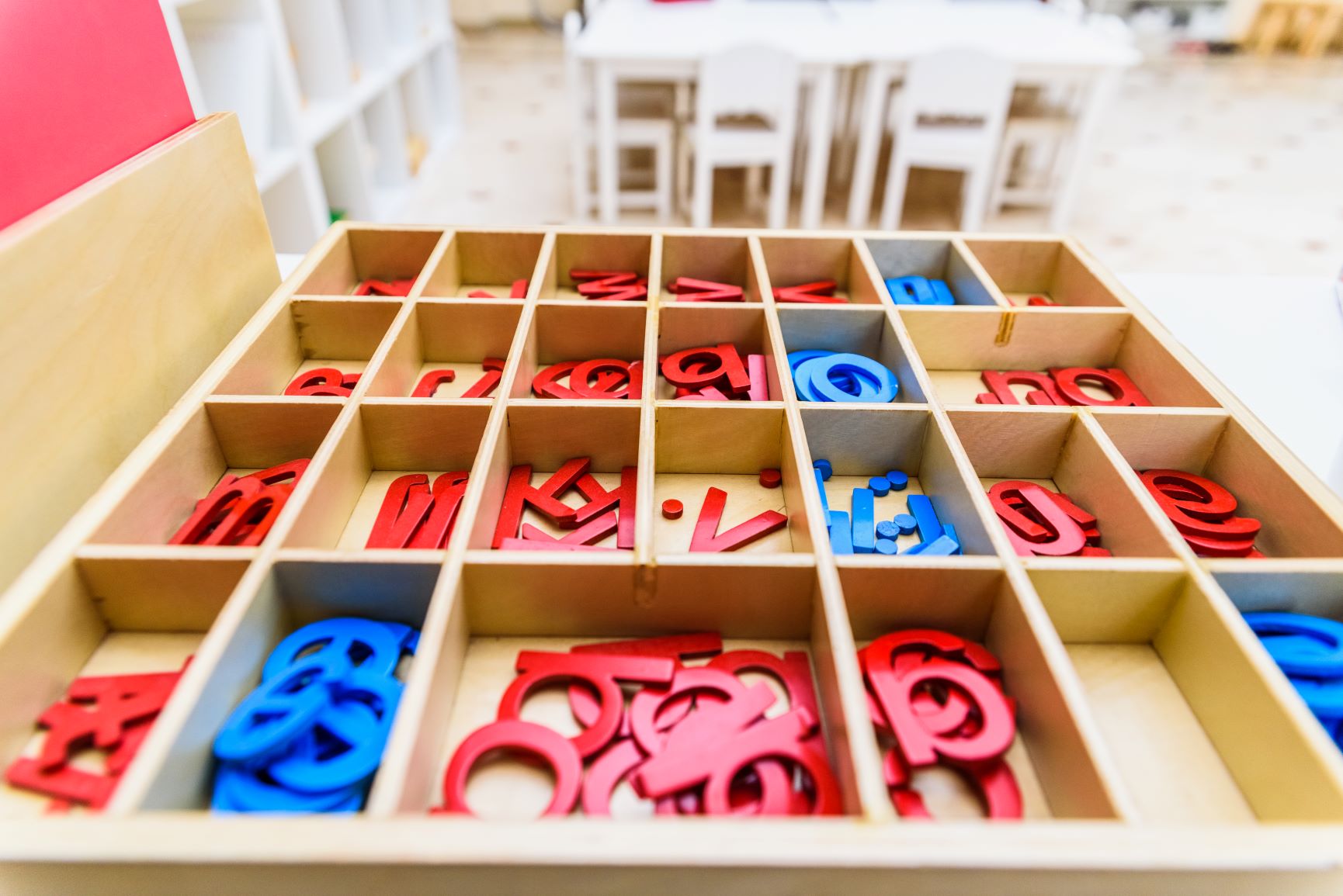 alfabeto móvil montessori para trabajar el lenguaje escrito