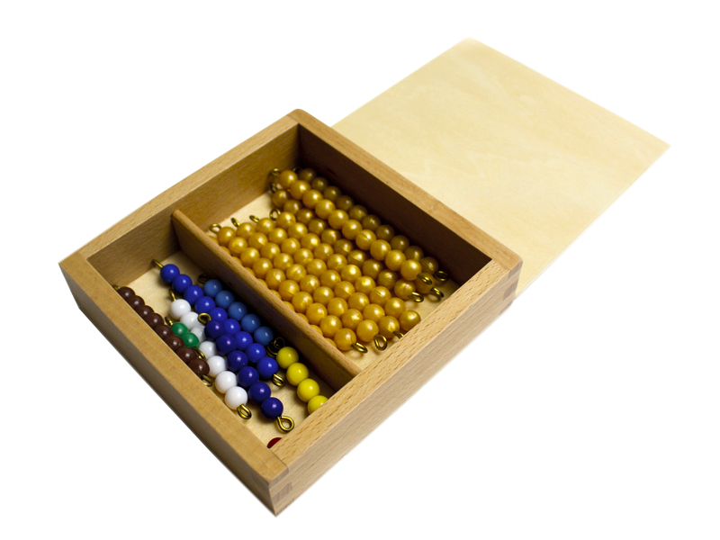 caja de perlas y decenas del material montessori para matematicas