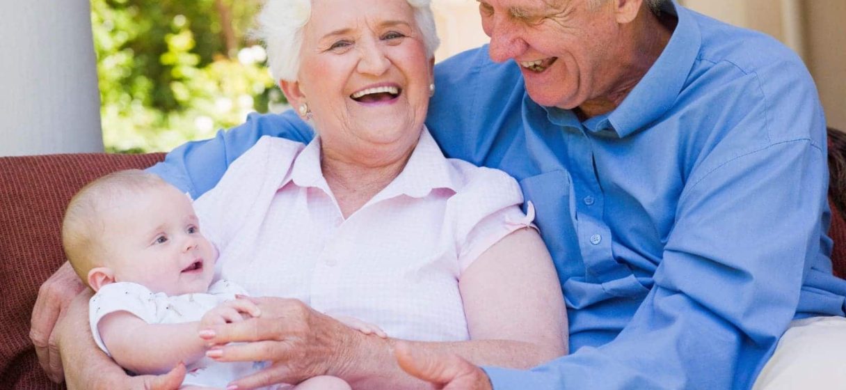 Como-cuidar-de-los-adultos-con-deterioro-mental-min